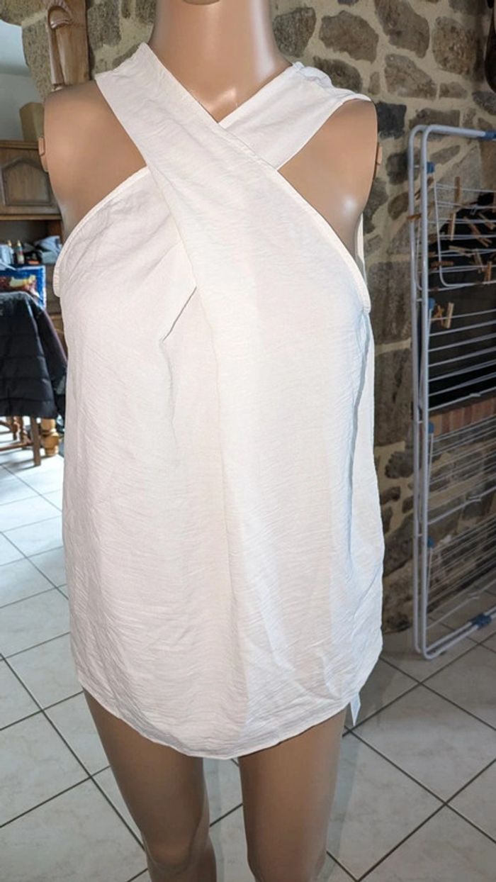 Haut blanc croisé devant taille S/38 jamais porté