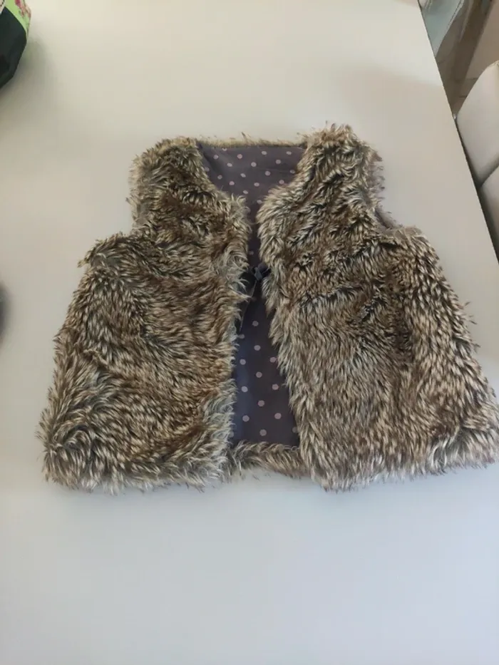 Veste sans manches fille
