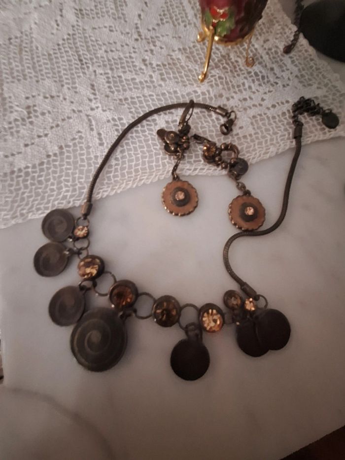 Collier et boucles d'oreilles Axelle création - photo numéro 8