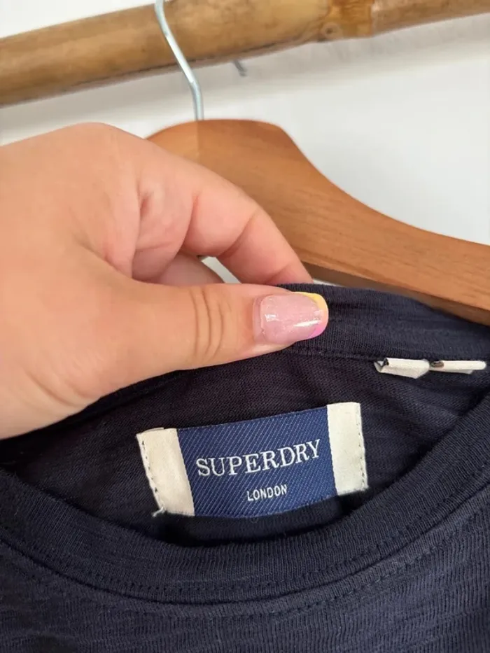 t-shirt bleu marine dentelle superdry taille L/40 - photo numéro 4