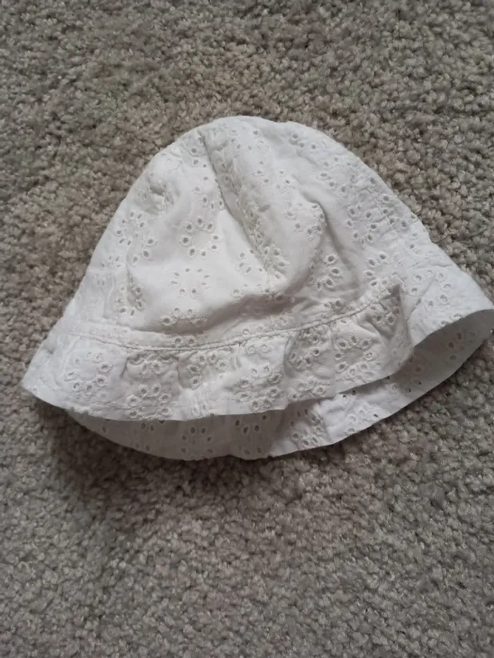 Lot maillot avec son chapeau - photo numéro 4