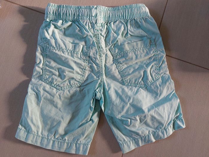 Short turquoise à lien gris - photo numéro 2