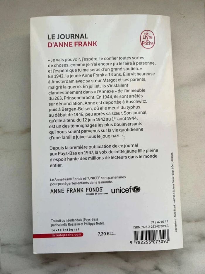 Livre  Le journal  d’Anne Frank - photo numéro 2