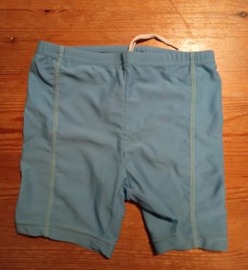 Maillot de bain t. 2-4 ans