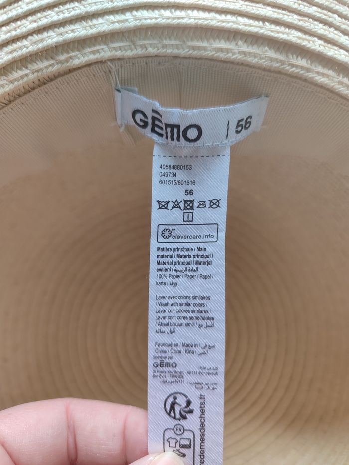Chapeau fleuri - photo numéro 2