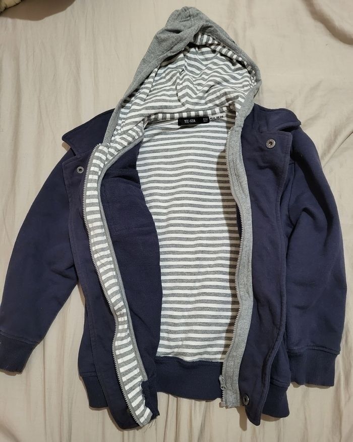 Blouson YCC en sweat avec capuche