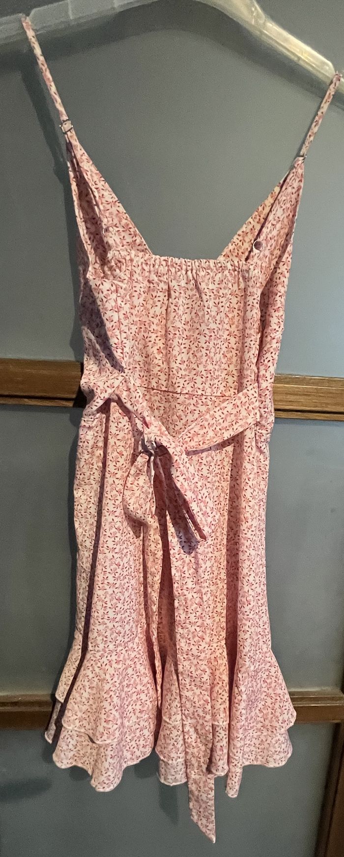 Robe à bretelles & volants (XS-34) - photo numéro 2