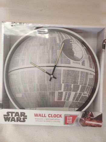 Horloge murale star wars neuve sous blister