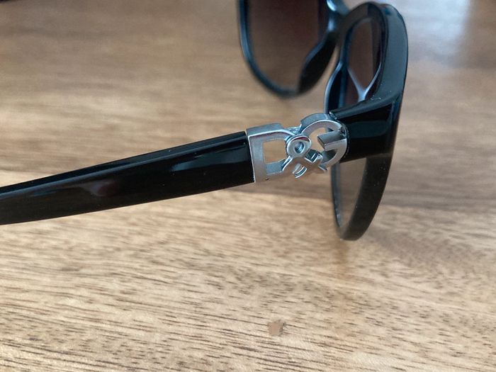 Lunettes de soleil Dolce & Gabbana - photo numéro 4