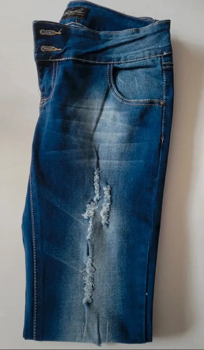 Jean koucla effet troué - photo numéro 3