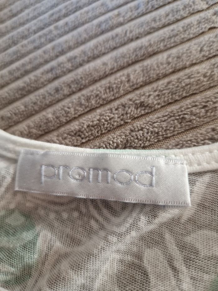 Tee-shirt - photo numéro 2