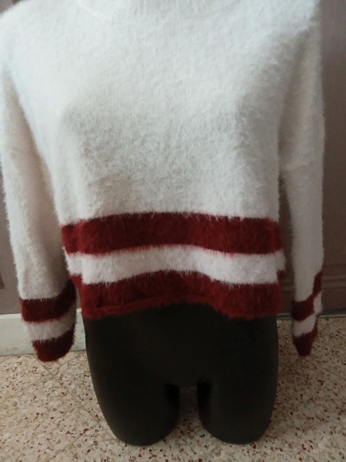 Pull court kiabi taille 36 🌹 - photo numéro 3