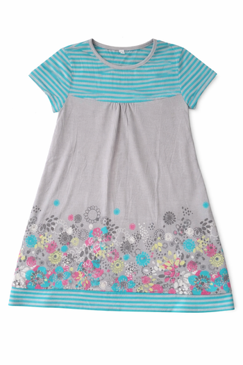 Robe 8 ans. Printemps / été.