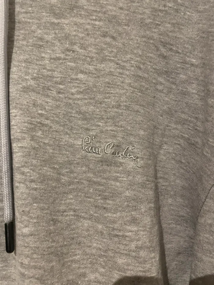 Pull à capuche Pierre Cardin - photo numéro 4