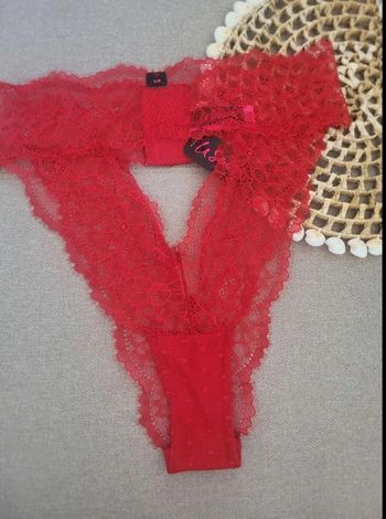 Tanga  sexy dentelle  rouge  La Senza  taille  S