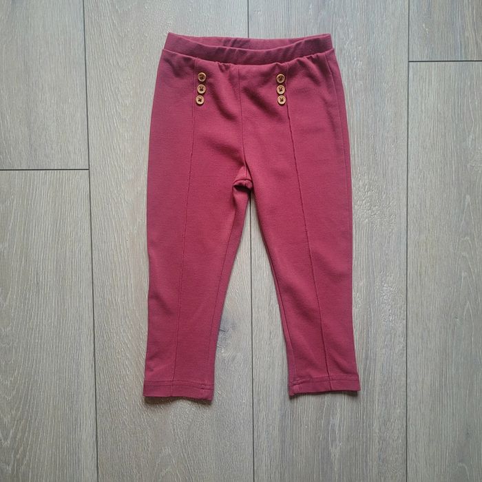 Tres beau jeggins rose framboise. Fille 18 mois. Marque Creeks