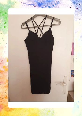 Robe noire taille M 38 tally weilj