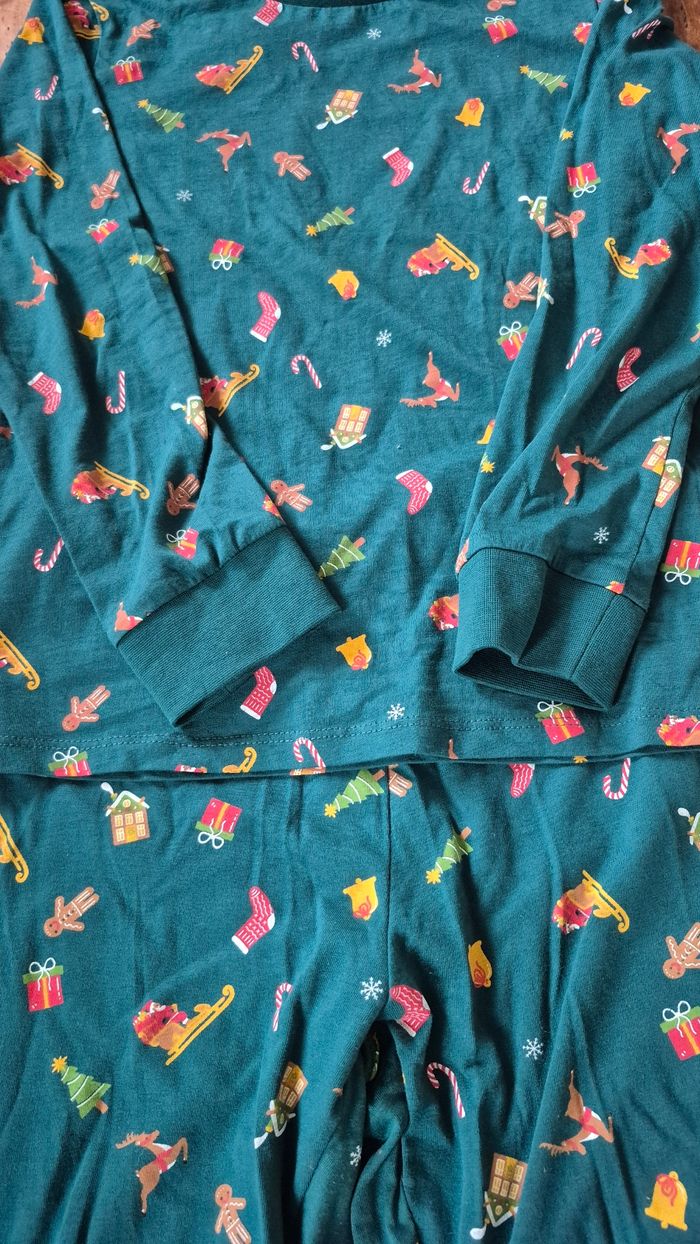 Pyjama enfant neuf - photo numéro 3