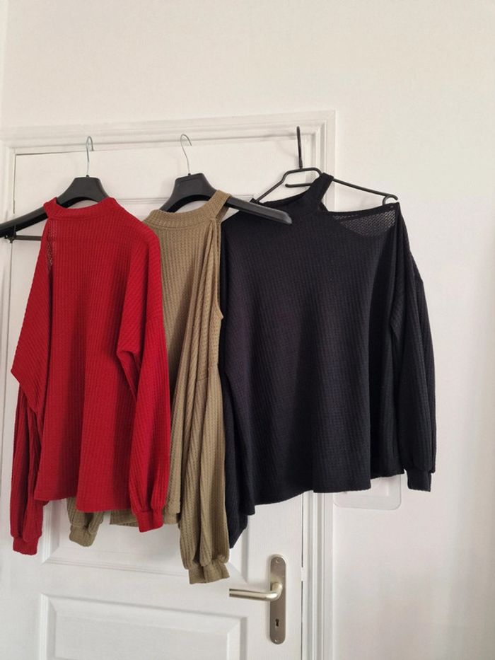 Top maille gaufrée rouge cerise/noir/olive
