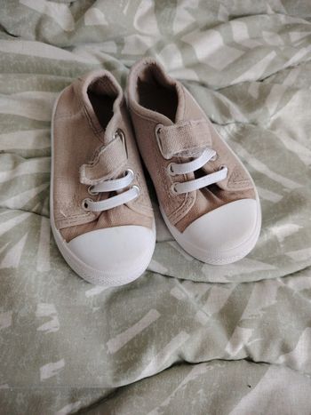 Basket enfant habillé