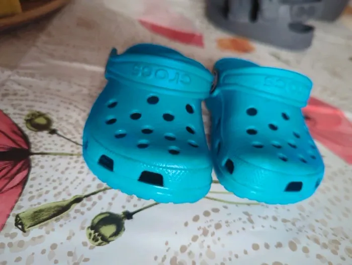 Crocs bleu