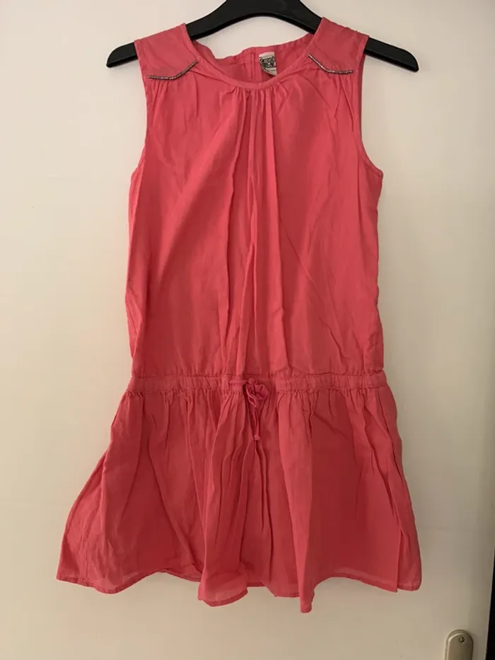 Robe rose tape à l’œil taille 14 ans