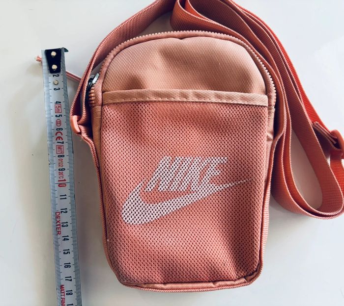 Sacoche petit sac bandoulière marque Nike sportwear - photo numéro 6