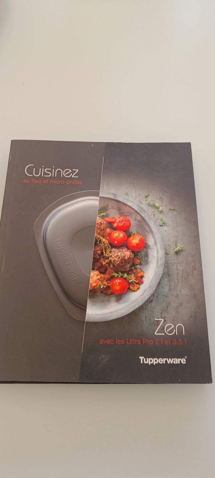 Deux livres de cuisines tupperware - photo numéro 5
