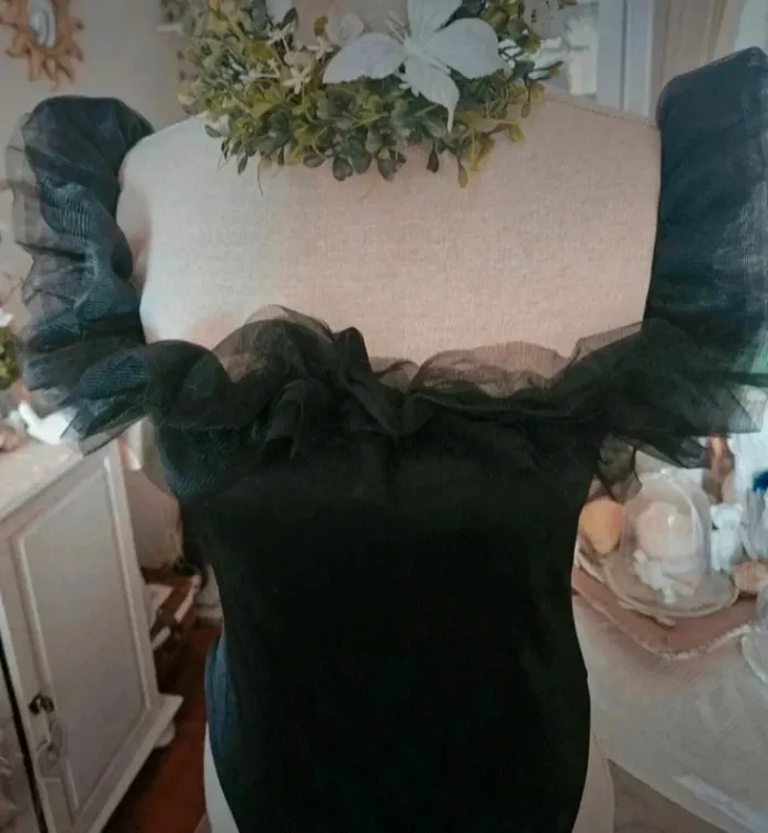 Body noir volanté en tulle Shein Taille L Neuf - photo numéro 3