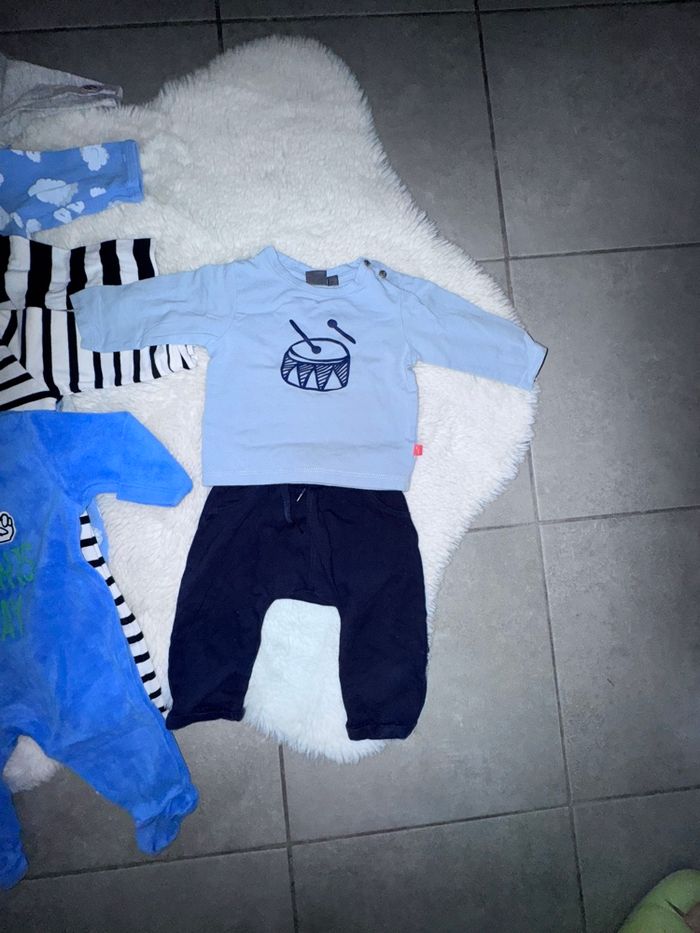 Lot de vêtements bébé garçon - photo numéro 7