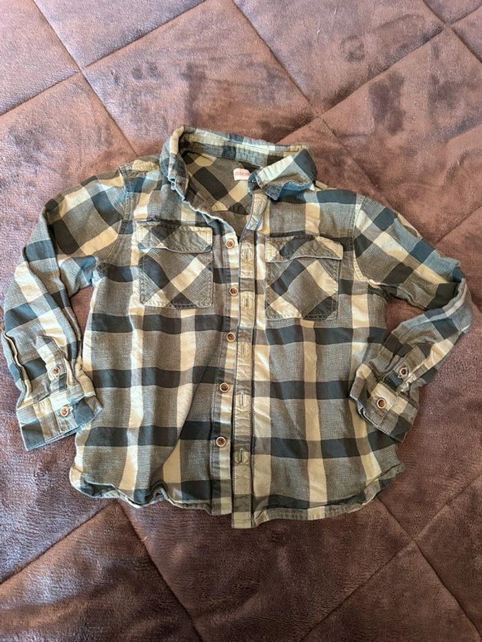 Chemise verte