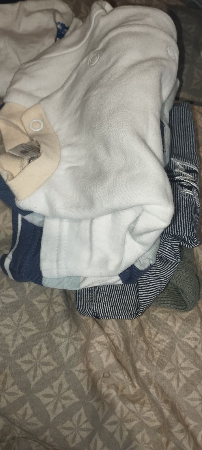 Lot vêtements garçon naissance 1mois - photo numéro 6