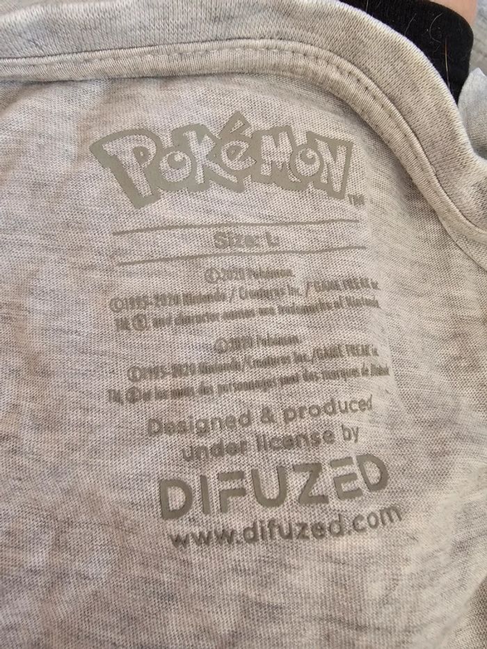 Tee-shirt gris pokemon taille L / 40 - photo numéro 4