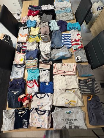 Lot vêtement garçon - taille 12 mois 