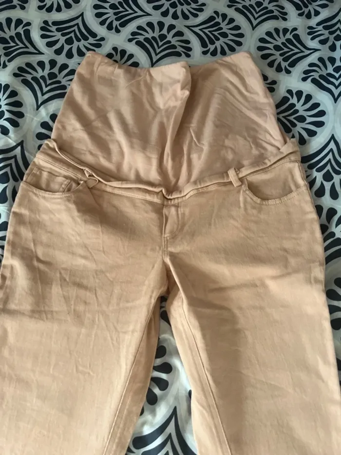 Pantalon grossesse - photo numéro 2