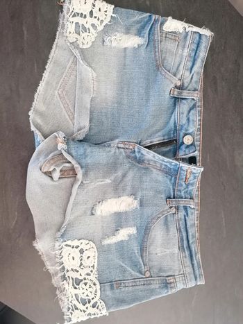 Short en jean femme taille 38 Jennyfer #Vêtements_femmes_krocaro