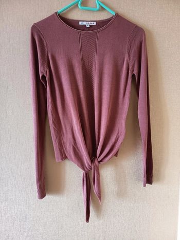 Pull été nœud en bas. marque Lady Blush. (D12)