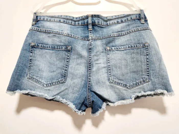 Short en jean Cécilia Fashion - Taille 44 - photo numéro 2