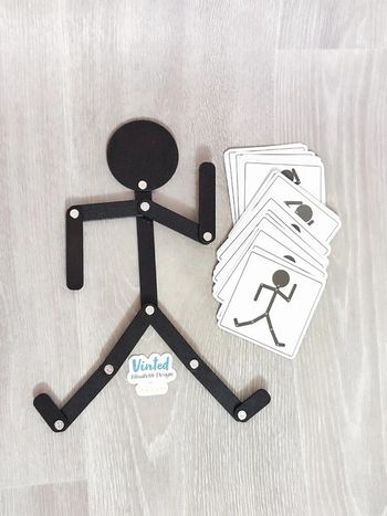 Jeu Montessori cartes de motricité fine Wooden Man