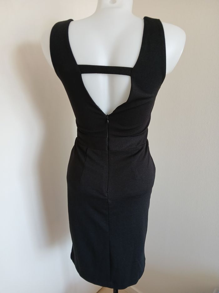 Robe noir - photo numéro 3