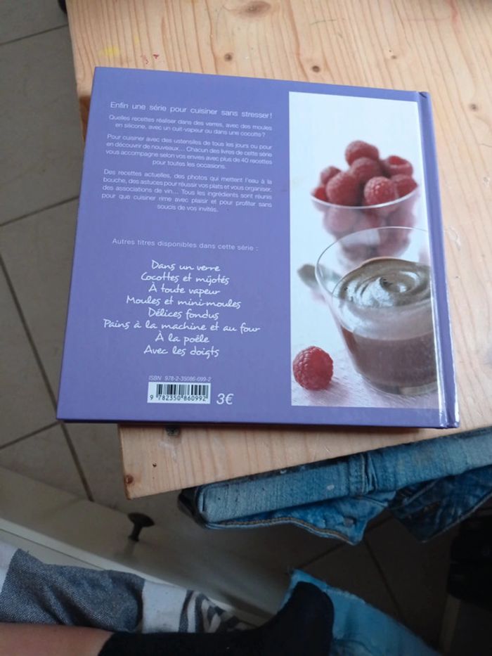 Livre dans un verre - photo numéro 9