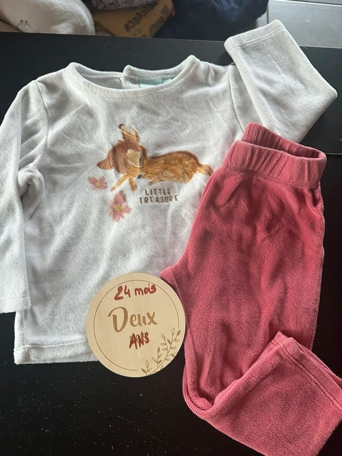 Pyjama 2 pièces velours 24 mois