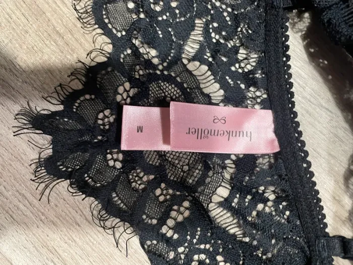 Lot nuisette brassière dentelle taille S - photo numéro 7