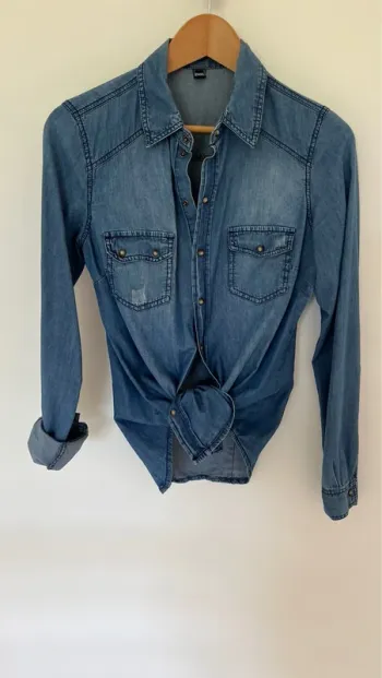 Chemise en jean manches longues