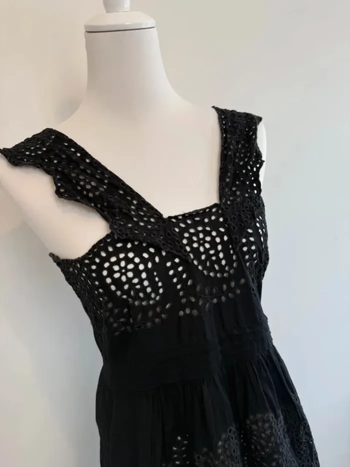 Magnifique robe The Kooples noire broderie anglaise taille M - photo numéro 2