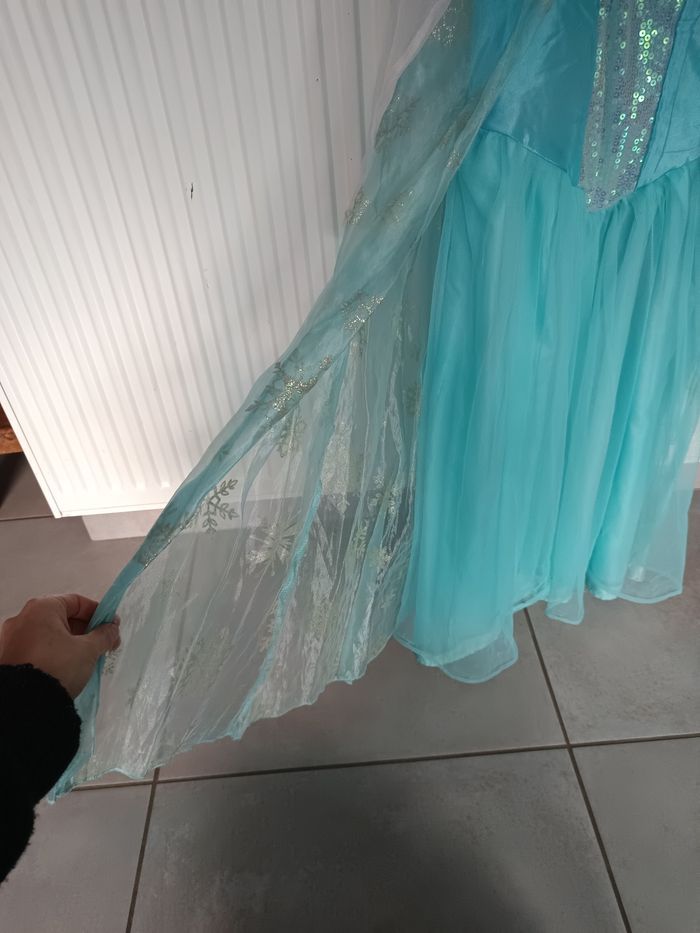 Déguisement Elsa La reine des neiges 8 -10 ans - photo numéro 3