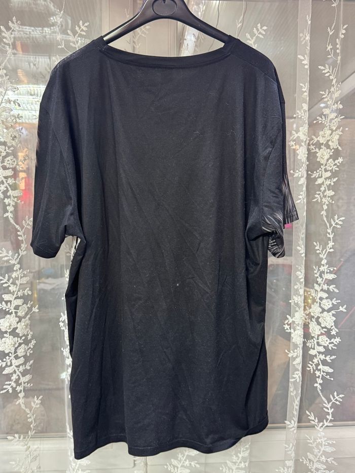 TEE short lion taille xxl - photo numéro 2