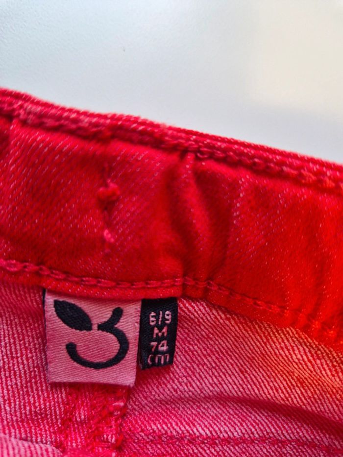 Jean rouge 3 pommes taille 6 mois 9 mois 74cm - photo numéro 4