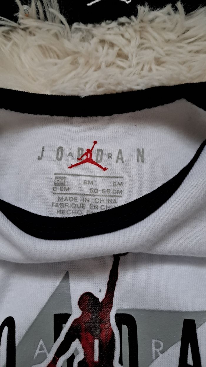 Ensemble 0- 6M Jordan - photo numéro 2