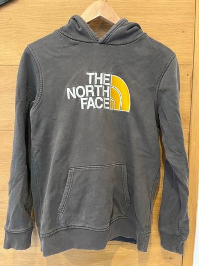 Sweat The North Face